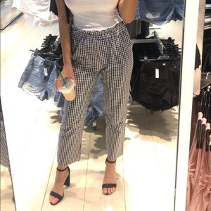 ❌ SOLD! - Kendall & Kylie Gingham pants